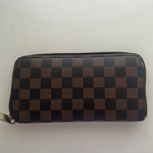 Bags Daisy Rose Checkered Wallet Poshmark